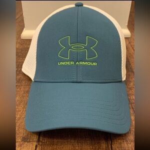 Under Armour classic fit golf hat